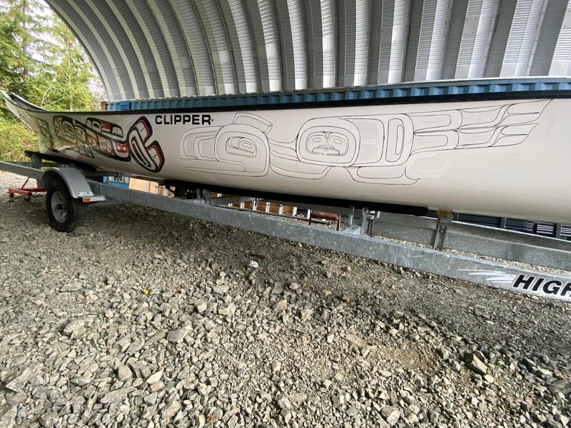 Clifton Guthrie's design on the canoe before paint.